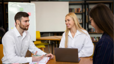 How a Certified Career Coach Supports Career Growth? 